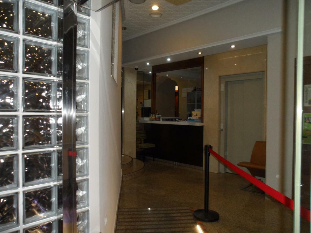 Hostal Coruna Astorga Exterior photo